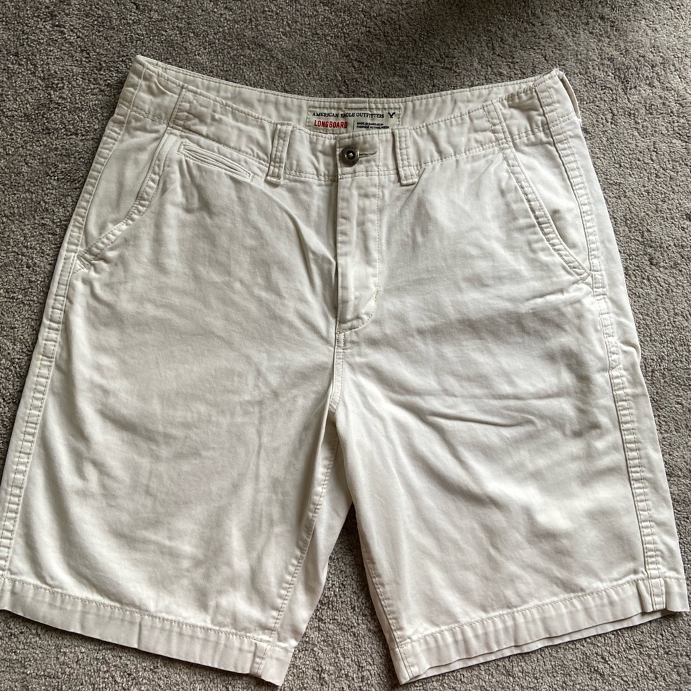 American Eagle men’s longboard shorts